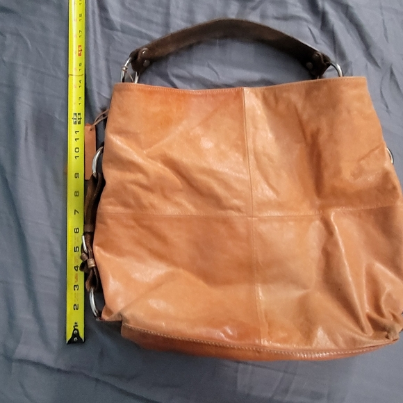 Purse - Picture 2 of 4